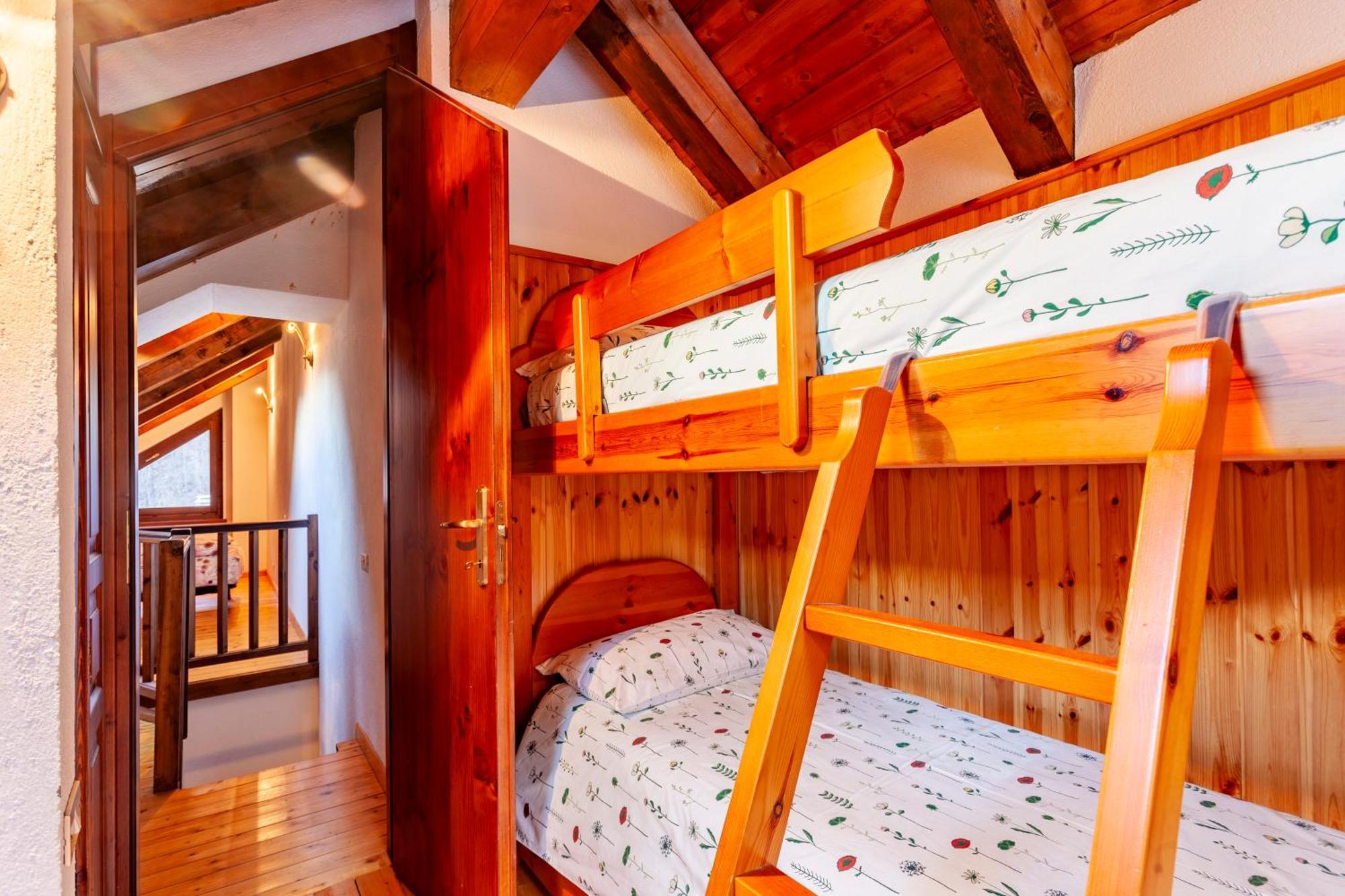 Casa Leonida Apartment Bardonecchia Bagian luar foto